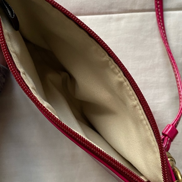 COACH pink wristlet pouch - Picture 6 of 9